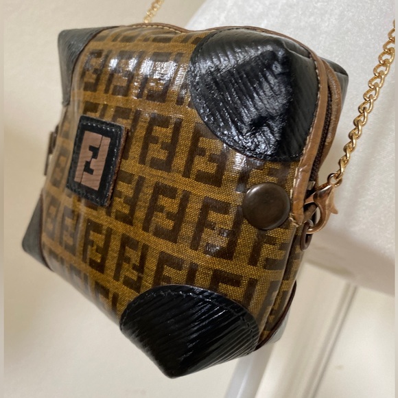 🔥Fendi Bag y2k vintage - Picture 1 of 14